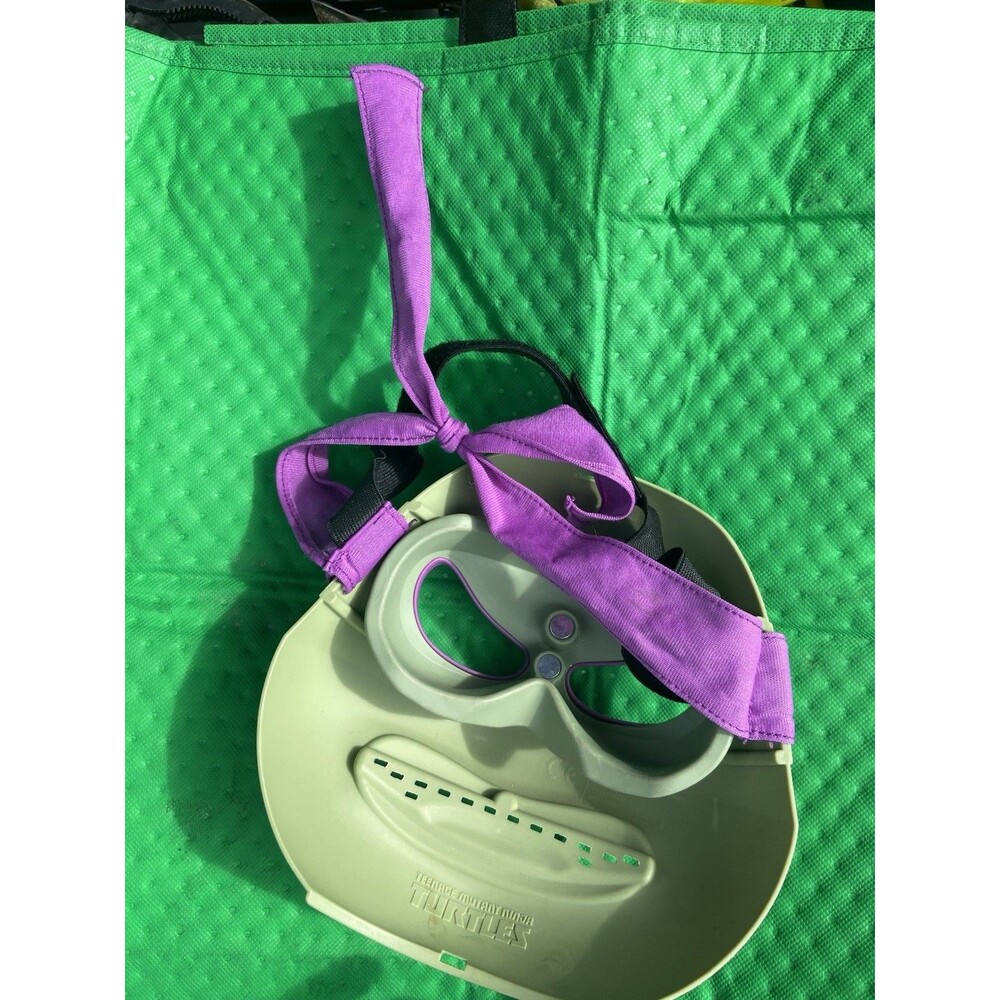 Teenage Mutant Ninja Turtles 2013 Playmates Mask 8x8" Viacom Purple - Picture 3 of 5